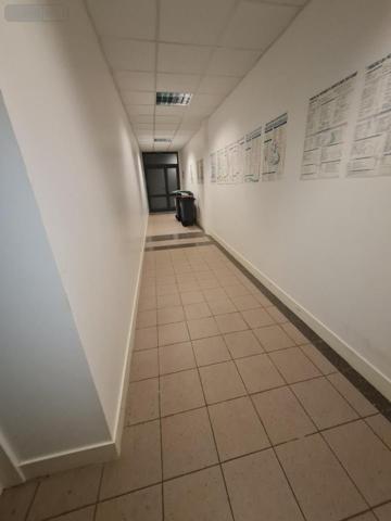 Fonds et/ou murs commerciaux à vendre à Vendôme dans le Loir-et-Cher (41100), ref : 41059-892