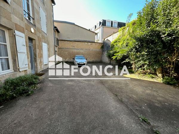 Location Parking - RESIDENCE VILLA AUGOUARD - 5 MONSEIGNEUR AUGOUARD Poitiers 86000
