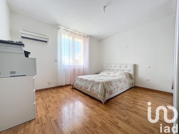 Maison à vendre 7 pièces 166 m² Camaret-sur-Aigues