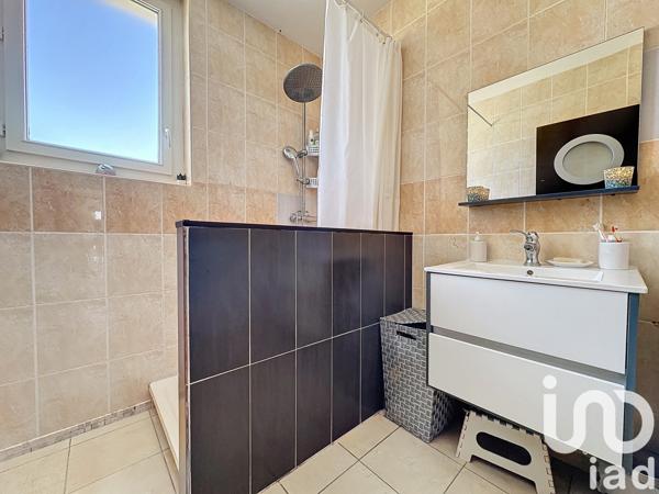 Maison à vendre 7 pièces 166 m² Camaret-sur-Aigues