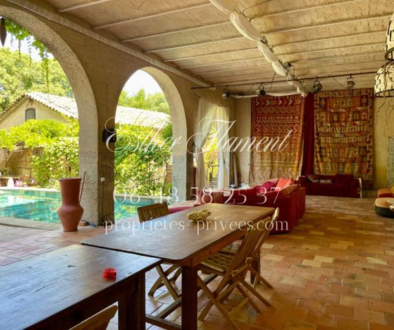 Demeure de prestige au style riad idéal exploitation