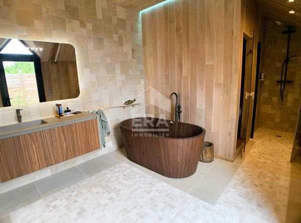 Maison d'exception T10 - CELLETTES - Demeure de charme rénovée et paysagée