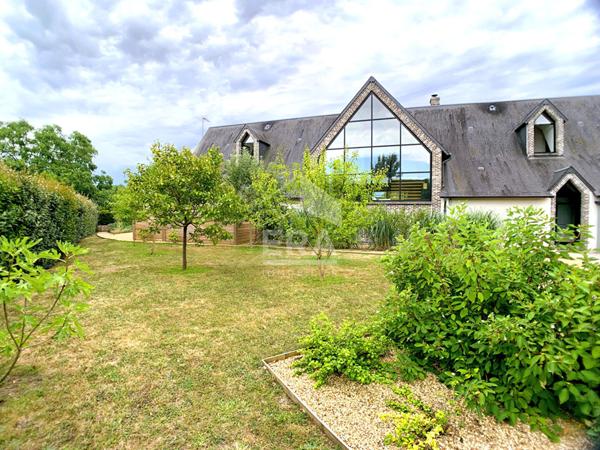 Maison d'exception T10 - CELLETTES - Demeure de charme rénovée et paysagée