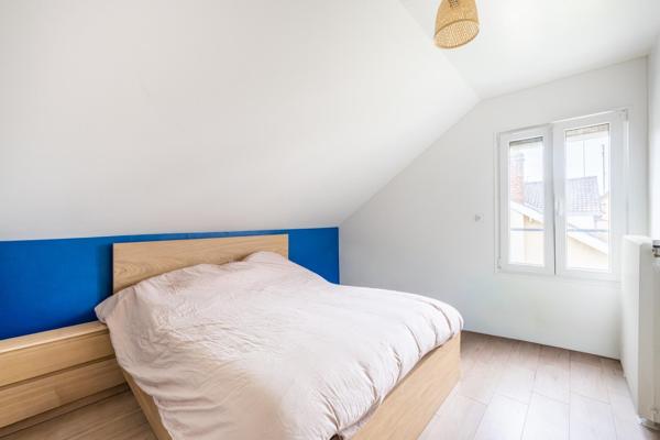 Maison rénovée, expo Sud-Ouest, 110 m², Poissy