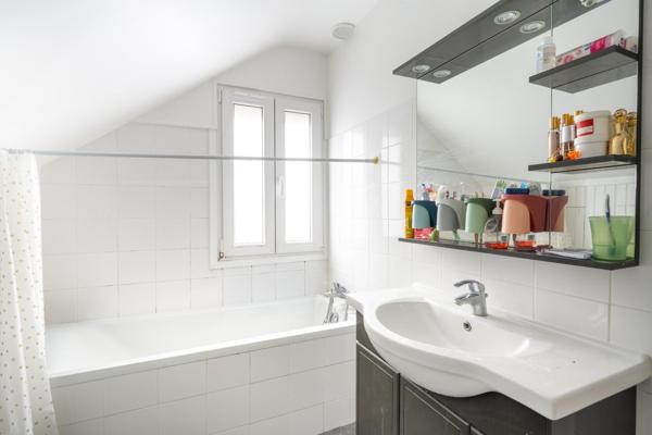 Maison rénovée, expo Sud-Ouest, 110 m², Poissy