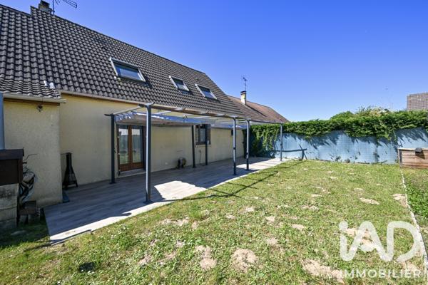 Maison à vendre 7 pièces 146 m² Fontenay-Trésigny