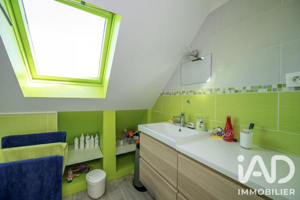 Maison à vendre 7 pièces 146 m² Fontenay-Trésigny