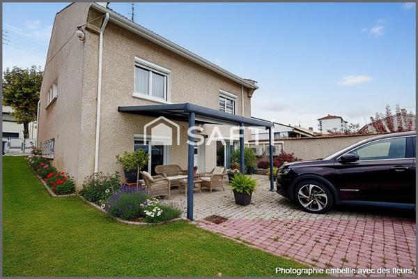 Maison de ville  4 Pièces  126 m²