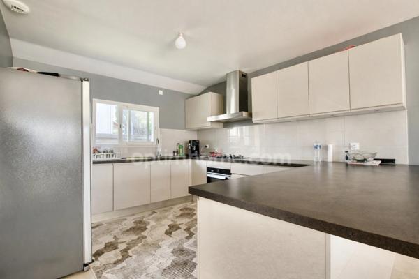TOULOUSE SAINT-SIMON – VILLA CONTEMPORAINE DE PLAIN-PIED 152 m² – 4 CHAMBRES – TERRAIN 1 073 m² – DOUBLE GARAGE