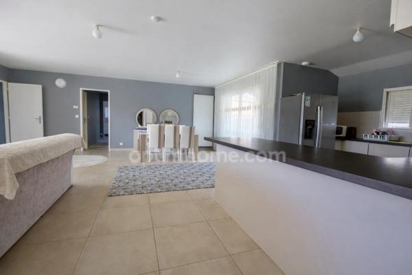 TOULOUSE SAINT-SIMON – VILLA CONTEMPORAINE DE PLAIN-PIED 152 m² – 4 CHAMBRES – TERRAIN 1 073 m² – DOUBLE GARAGE