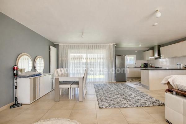 TOULOUSE SAINT-SIMON – VILLA CONTEMPORAINE DE PLAIN-PIED 152 m² – 4 CHAMBRES – TERRAIN 1 073 m² – DOUBLE GARAGE