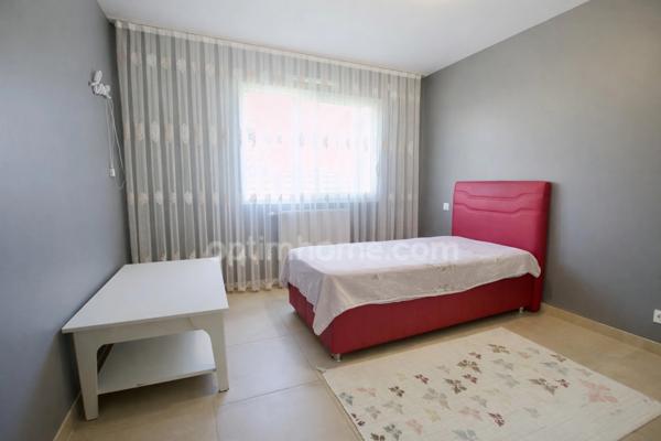 TOULOUSE SAINT-SIMON – VILLA CONTEMPORAINE DE PLAIN-PIED 152 m² – 4 CHAMBRES – TERRAIN 1 073 m² – DOUBLE GARAGE