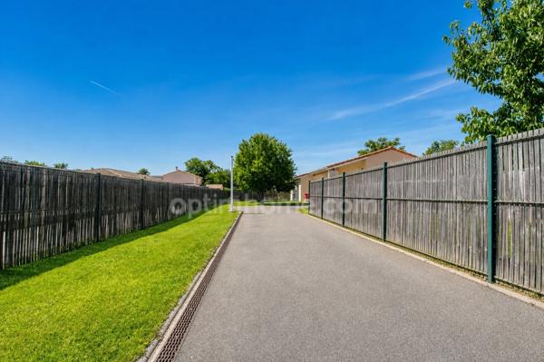 TOULOUSE SAINT-SIMON – VILLA CONTEMPORAINE DE PLAIN-PIED 152 m² – 4 CHAMBRES – TERRAIN 1 073 m² – DOUBLE GARAGE