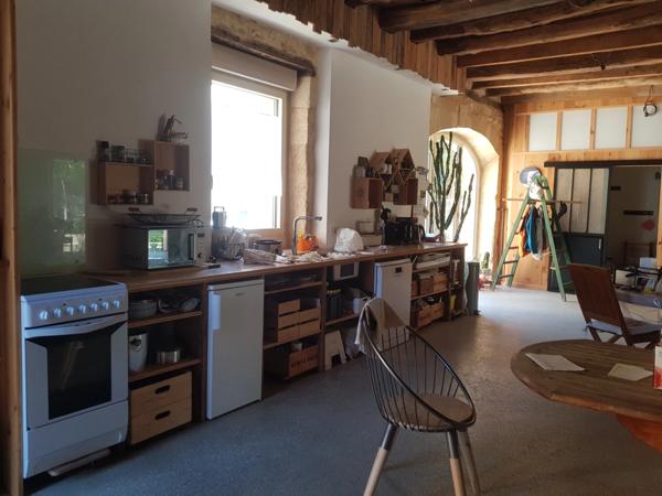 Anciennes écuries rénovées, au coeur de Montignac - Lascaux