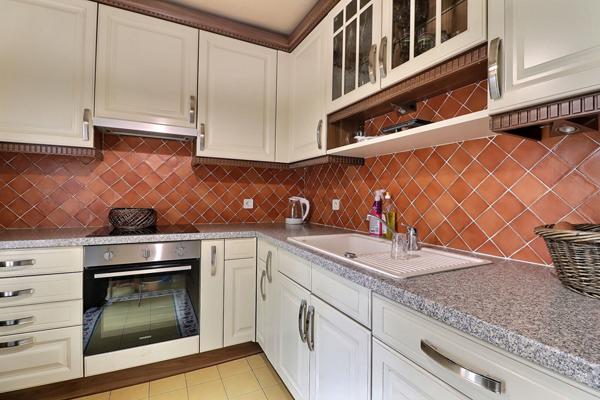 Maison Montigny Les Cormeilles 5 pièce(s) 100 m2+ garage