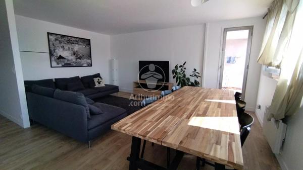 Location                                                      Appartement
                        
                     6 pièces                      101 m2                     à Rouen