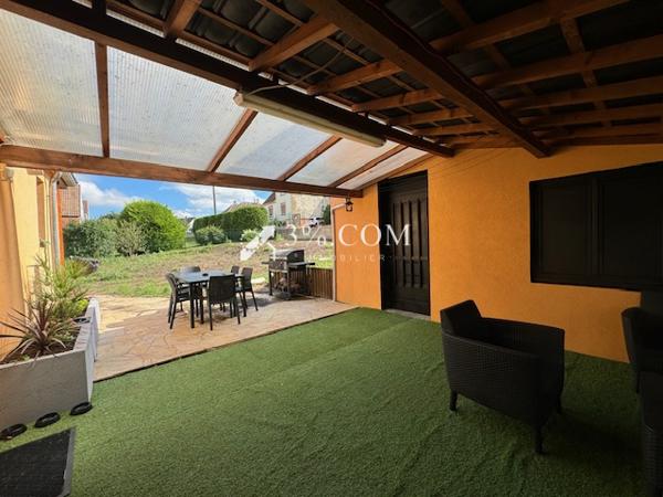 3%COM Jolie maison rénovée avec dépendance sur 6 ares  Dettwiller (67490)