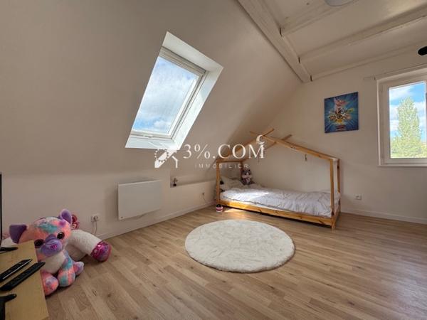 3%COM Jolie maison rénovée avec dépendance sur 6 ares  Dettwiller (67490)