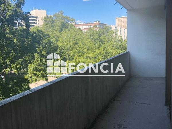 Location Appartement 4 pièces 84.26 m² - 66 AV DU PRESIDENT KENNEDY - RUE DESROUSSEAUX Lille 59800