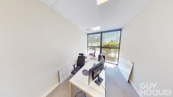 Local commercial plein  centre Artix