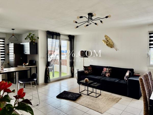 Appartement
                                                                                                                                                                                                                                                                                                                        3 pièce(s)                                                                                                                                                                                                          2 chambre(s)                                                                                                                                                                                                          62.29  m²