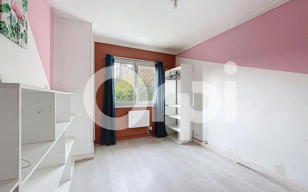 Maison à vendre    6 pièces •  Saint-Mexant