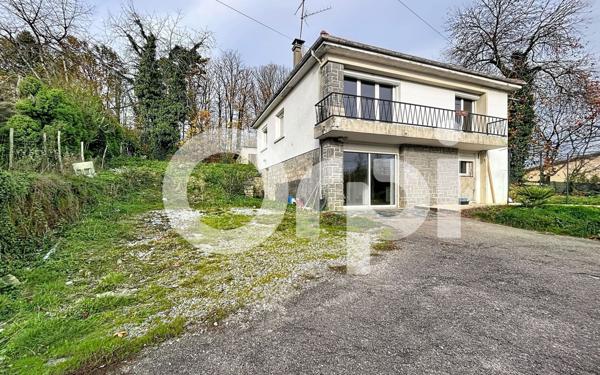 Maison à vendre    6 pièces •  Saint-Mexant