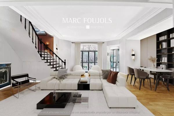 Paris XVI Passy appartement comme une maison avec terrasse et jardin