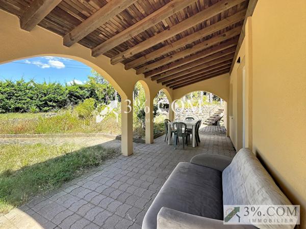 Maison
                                                                                                                                                                                                                                                                                                                        6 pièce(s)                                                                                                                                                                                                          4 chambre(s)                                                                                                                                                                                                          153  m²