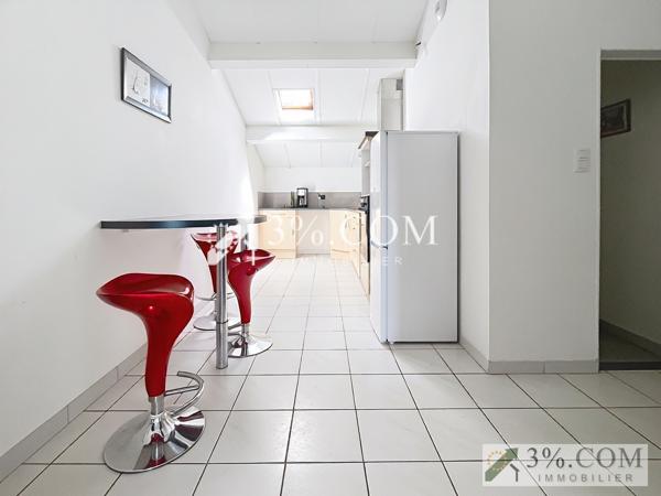 Maison
                                                                                                                                                                                                                                                                                                                        6 pièce(s)                                                                                                                                                                                                          4 chambre(s)                                                                                                                                                                                                          153  m²