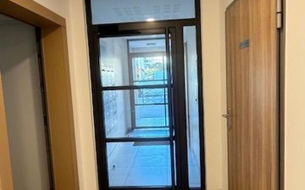 Appartement à vendre    2 pièces • 48,32 m2 Saint-Maur-des-Fossés