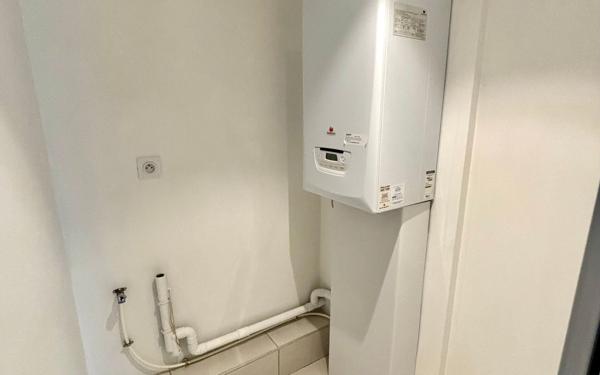 Appartement à vendre    3 pièces • 60,93 m2 Villeurbanne