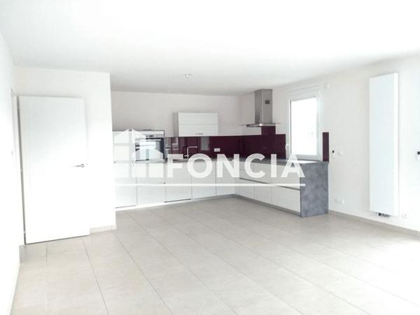 Location Appartement 4 pièces 88.4 m² - IMPASSE DE L'ALLIANCE Vetraz-monthoux 74100