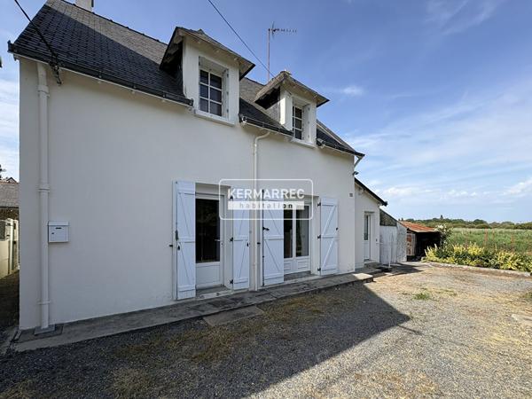 Maison 5 pièces – 75 m² environ à Saint-Joachim (ref : 79251M)