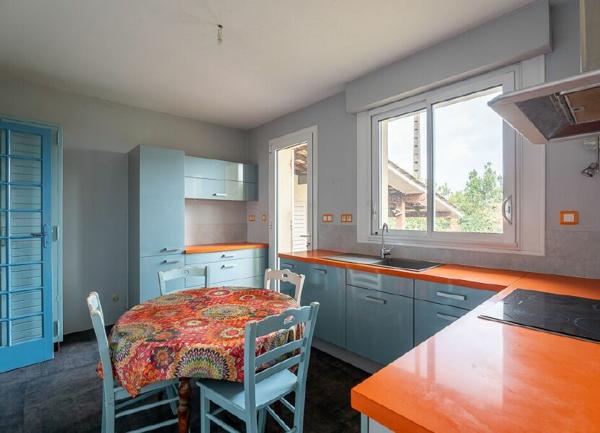 Maison à vendre    4 pièces •  Gujan-Mestras