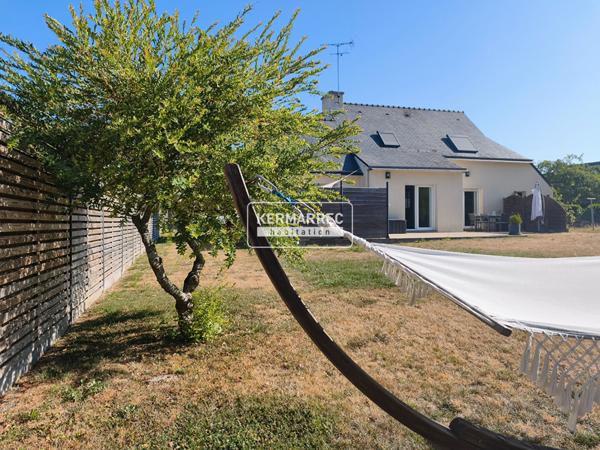 Maison 6 pièces – 106 m² environ à Theix (ref : 100880-AV)