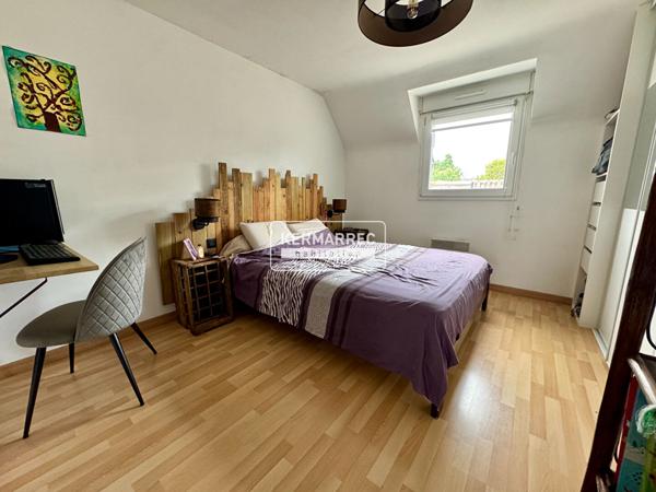Maison 6 pièces – 106 m² environ à Theix (ref : 100880-AV)