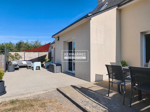 Maison 6 pièces – 106 m² environ à Theix (ref : 100880-AV)