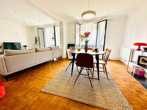 Appartement familial spacieux et lumineux de 123m2