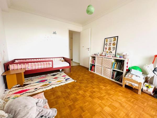 Appartement familial spacieux et lumineux de 123m2