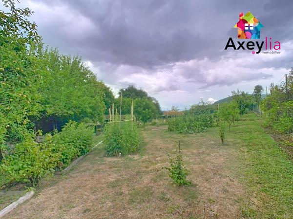 Saint-Bonnet-des-Quarts (42310) A VENDRE - SAINT-BONNET-DES-QUARTS - MAISON EN PIERRES SUR TERRAIN AVEC PISCINE ET JARDIN