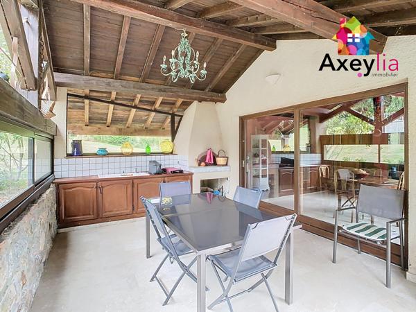 Saint-Bonnet-des-Quarts (42310) A VENDRE - SAINT-BONNET-DES-QUARTS - MAISON EN PIERRES SUR TERRAIN AVEC PISCINE ET JARDIN