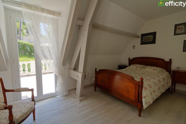 Maison
         7 pièces
        - 180 m² Bien prestige 550 000 € *