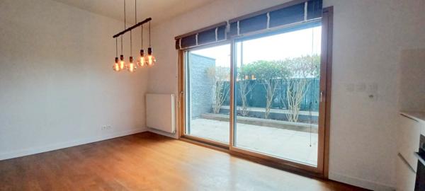 Divonne-les-Bains (01220) APPARTEMENT AVEC TERRASSE