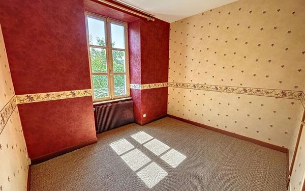 Appartement à louer    3 pièces •  Chaumont