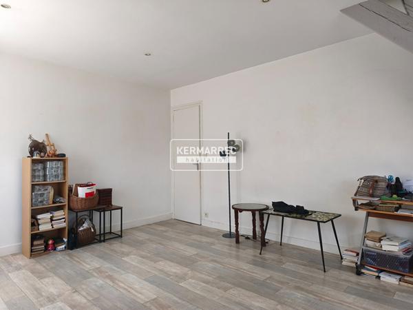 Appartement 2 pièces – 42 m² environ à Vannes (ref : 100872-AV)