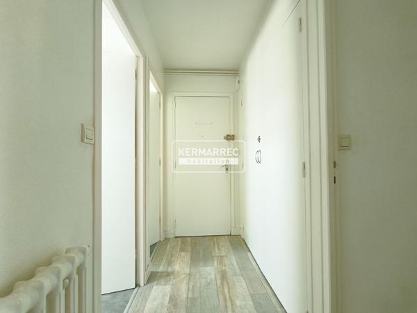 Appartement 2 pièces – 42 m² environ à Vannes (ref : 100872-AV)