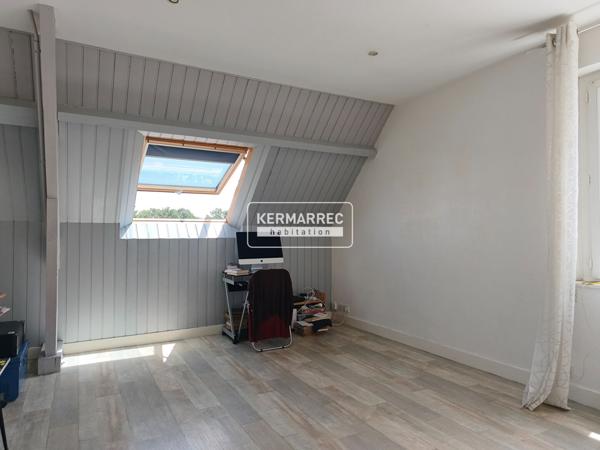 Appartement 2 pièces – 42 m² environ à Vannes (ref : 100872-AV)