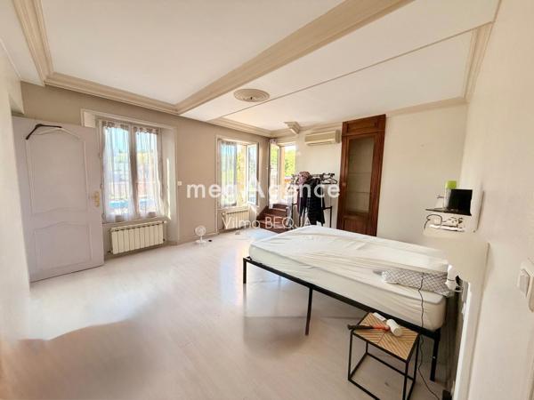 Maison à PARON, 89100 - 13 pièces 306m²