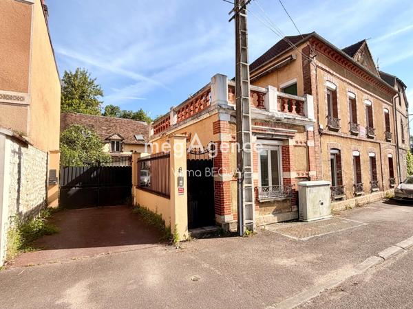 Maison à PARON, 89100 - 13 pièces 306m²